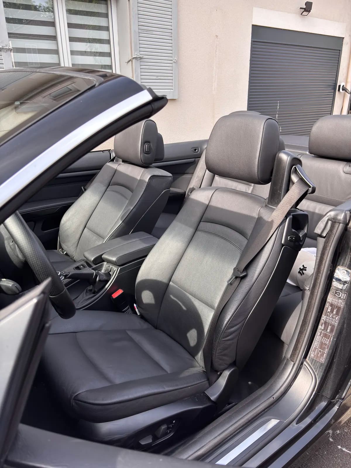 BMW 325i Cabrio 2009, photo 4 sur 7