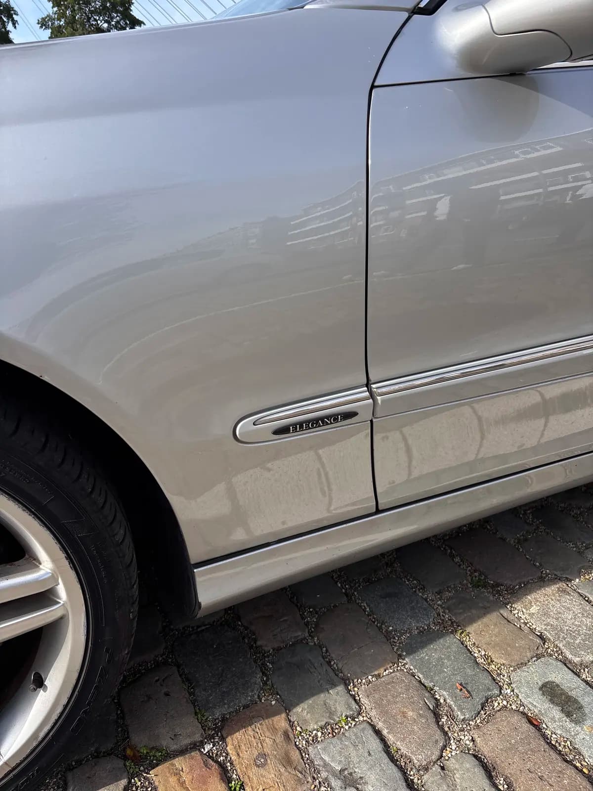 Mercedes CLK 320 2003, photo 4 sur 5